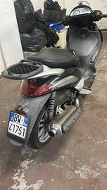 Piaggio Beverly 500