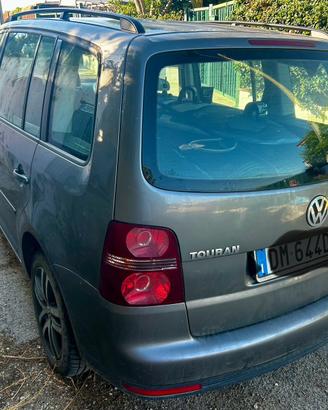 Volkswagen Touran 1.9 Tdi Highline 7 posti
