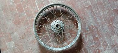 Cerchione honda four 500