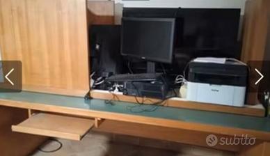 Scrivanie artigianali ideali per allestire studio