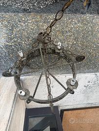 Lampadario ferro battuto