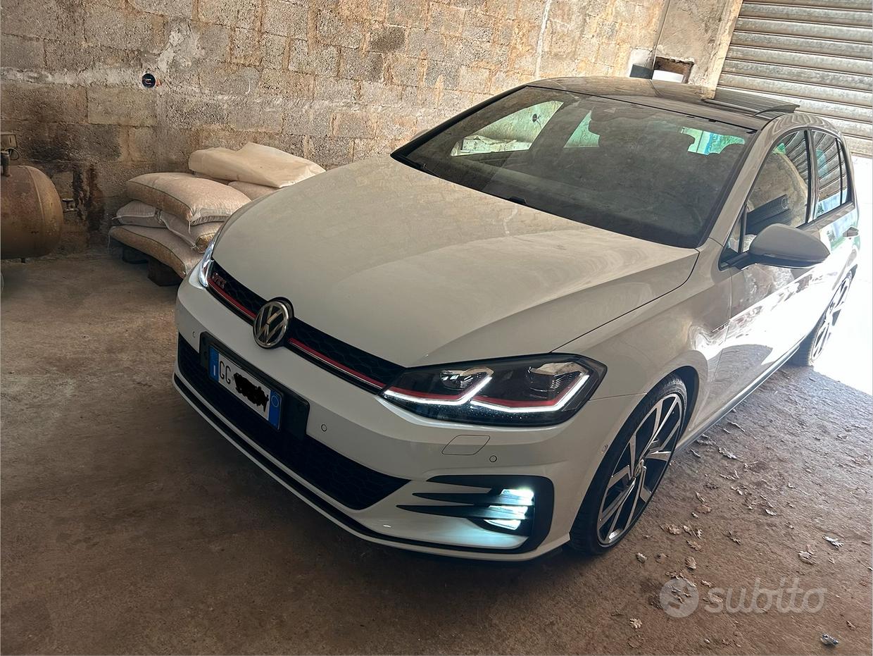 VOLKSWAGEN Golf 7ª serie