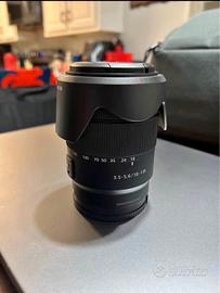 Obiettivo Sony E 18-135mm f/3.5-5.6 OSS 