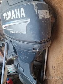 motore yamaha  30 cv 4 tempi  carburato 