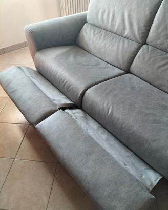 Divano motorizzato