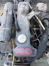 Motore usato Mercedes W123 240 D