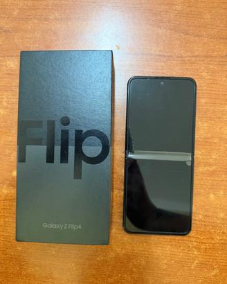 Samsung Galaxy Z Flip 4