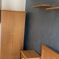 Letto + comodini +armadio + mensole + rete letto