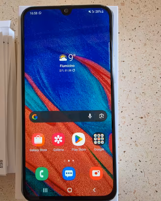Samsung A40, 64 giga, White, (usato pochi giorni)