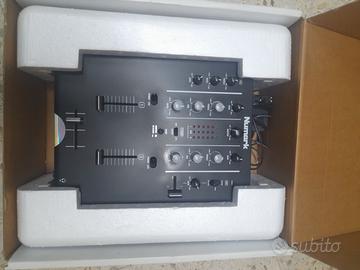 mixer numark M2 