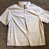 La camicia uomo a maniche corte