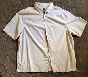 La camicia uomo a maniche corte