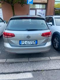 Volkswagen Passat Variant 2.0 TDI DSG Comfortline 