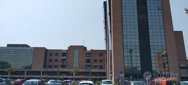 Autorimessa grandi dimensioni centro - tribunale