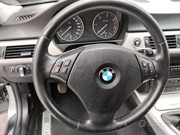 BMW 318 D