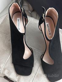 Sandalo bottega 22