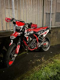 swm sm 125 r ABS