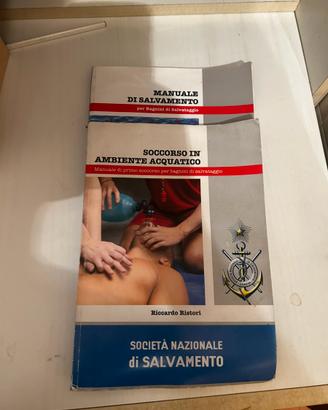 Manuale salvamento per bagnini