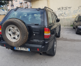 Opel frontero