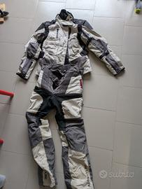 Abbigliamento moto touring donna