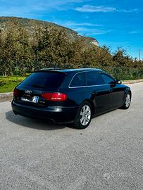 Audi a4 b8 140cv