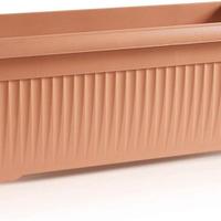 2 FIORIERE in plastica color terracotta