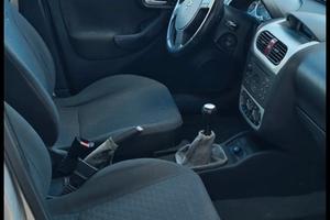 Opel corsa 1200 benzina