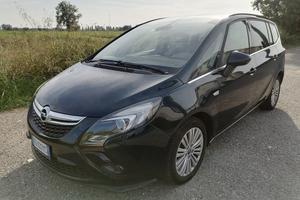 opel zafira tourer 1400 benzina