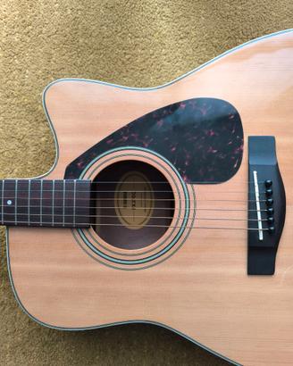 Chitarra acustica Yamaha FX370C con custodia