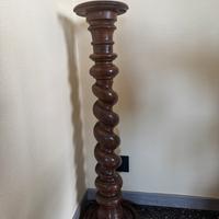 Colonna legno antica