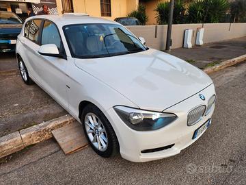 Bmw 120 120d 5p. Urban