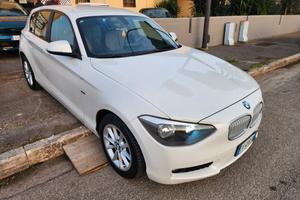Bmw 120 120d 5p. Urban