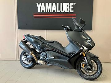 Yamaha T Max 530 DX ABS Akrapovic