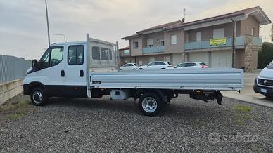 IVECO DAILY 7 POSTI  CASSONE LUNGO 