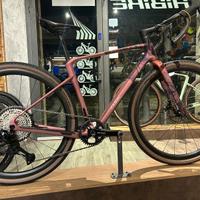 Gravel Cube Nuroad Ex Shimano Grx Di2