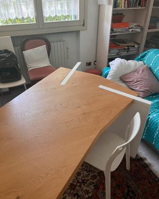 Tavolo ufficio artigianale di design