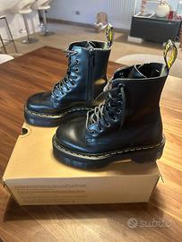 Dr Martens