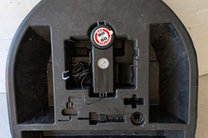 Vano baule + kit riparazione ruota Punto/Mito
