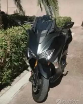 Yamaha T.Max 530 cc. Modello Dx Nero Opaco Full