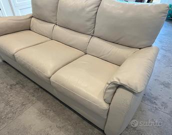 divano Natuzzi in vera pelle 3 posti
