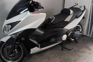 yamaha white max