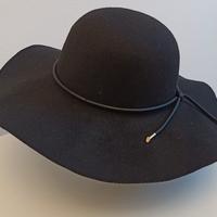 Cappello in panno