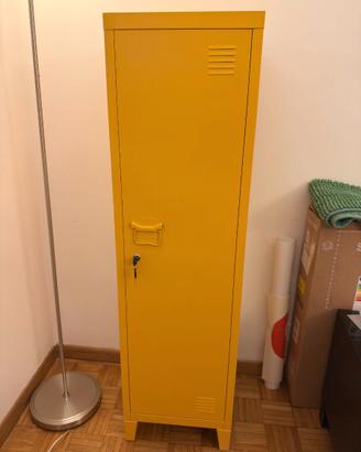 Armadietto giallo da ufficio