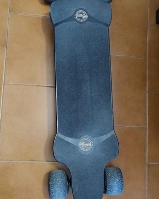 Skateboard elettrico
