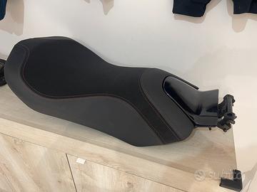 Sella completa honda integra 700 rivestita