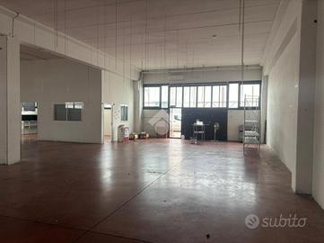 CAPANNONE A SCANDICCI