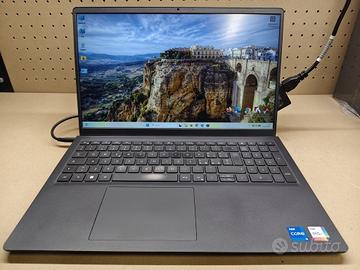 Dell Vostro 3520 i5 12ª gen | 16GB RAM | SSD NVMe