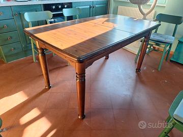 Tavolo allungabile legno massello stile classico