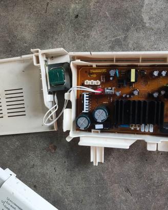 Ricambi per lavatrice Samsung wf806u4sawq