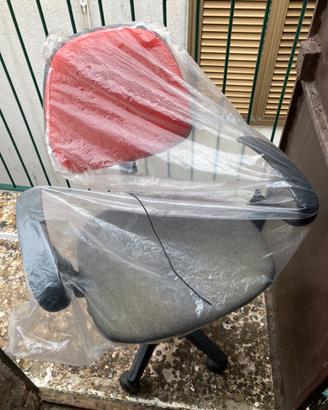 Poltrona con ruote e braccioli ufficio scrivania